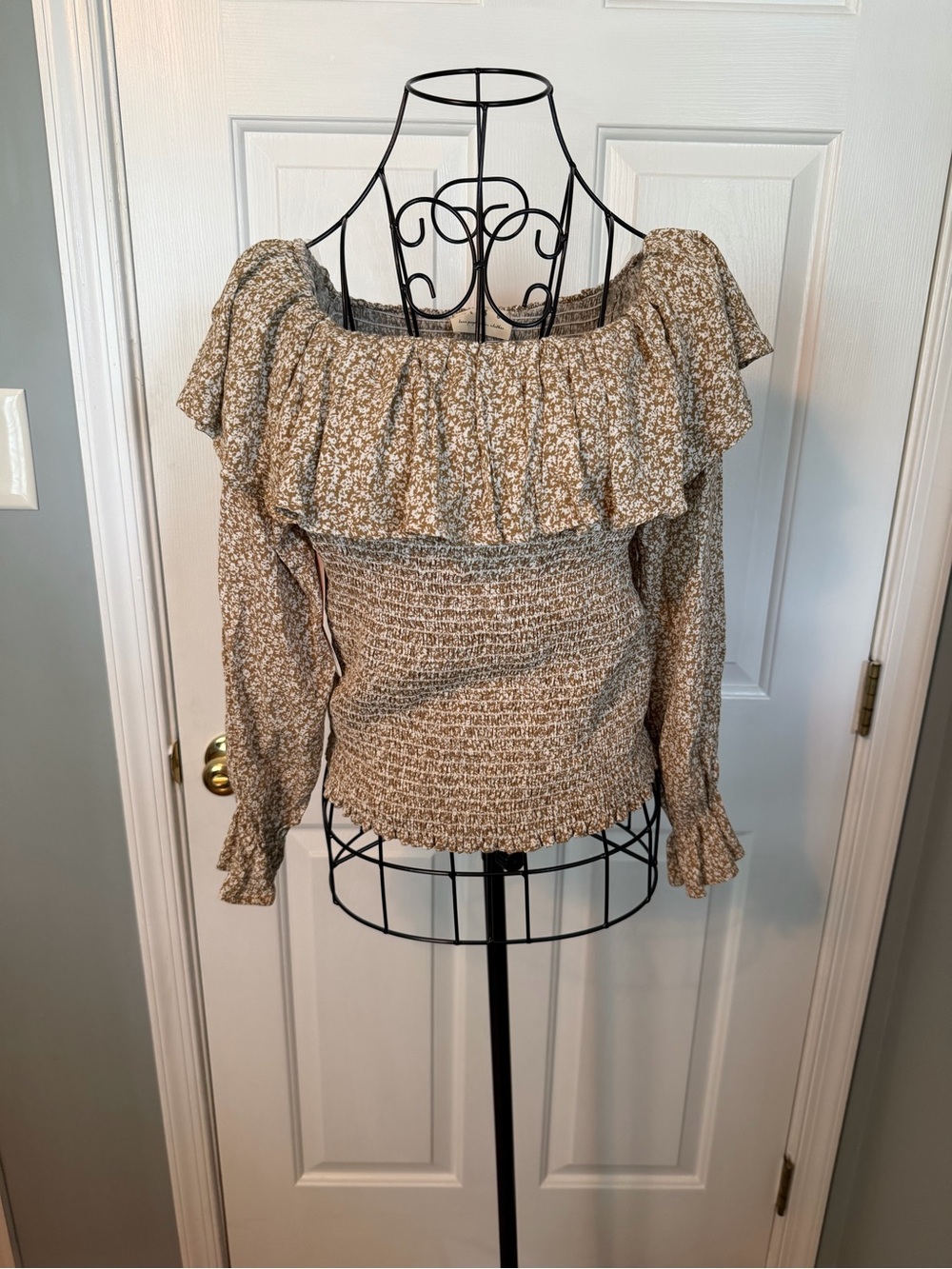 Floral Smocked Off-Shoulder Ruffle Blouse - Beige Floral